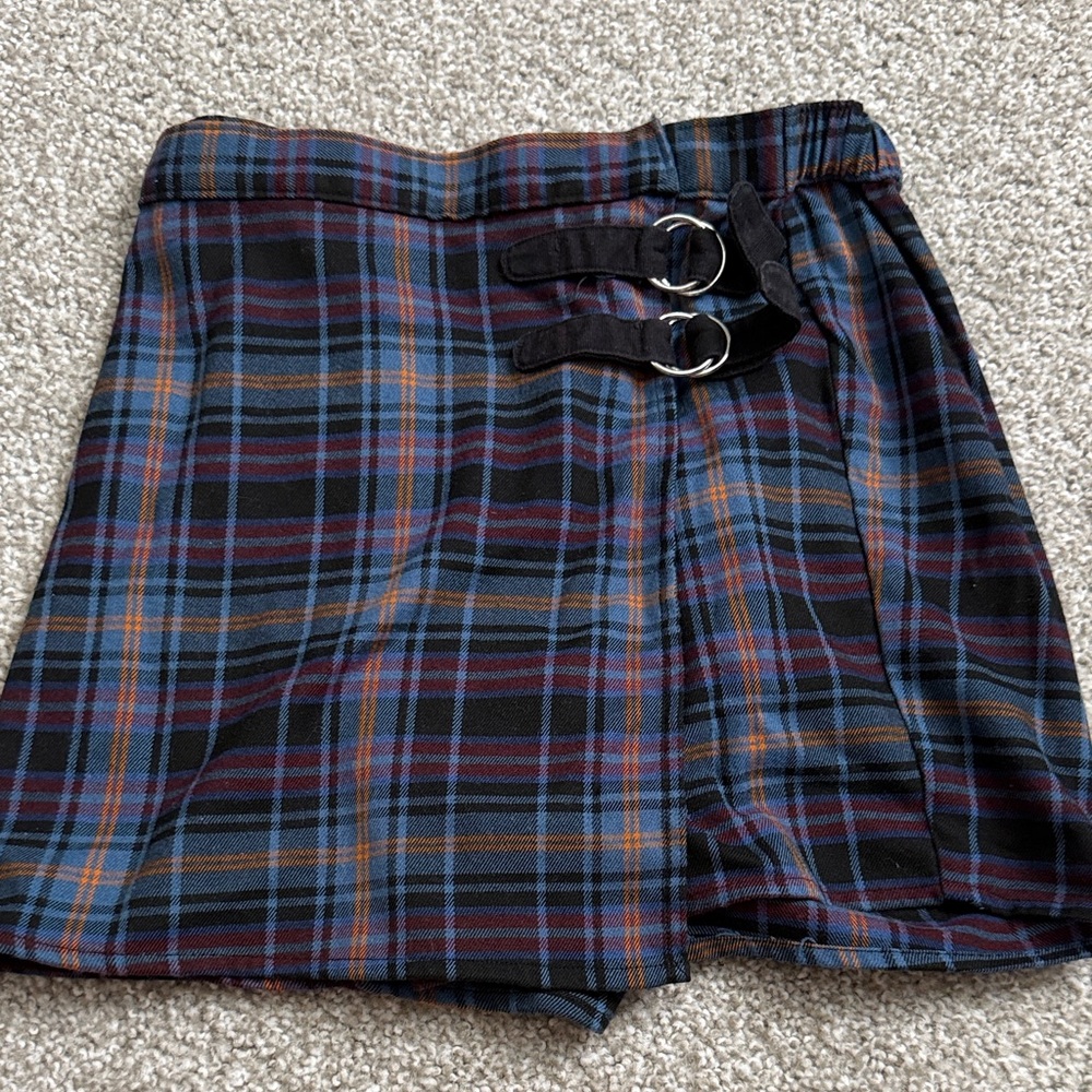 Plaid Women's Shorts with Buckle Detail